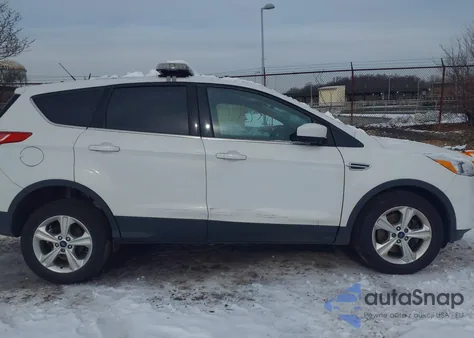 2015 Ford Escape Se from USA, damaged, VIN 1FMCU9GX8FUC53864